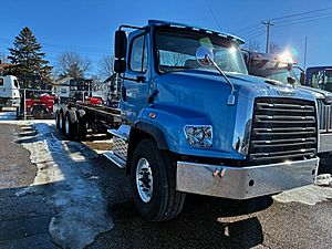 2016 Freightliner 114SD - Cab & Chassis