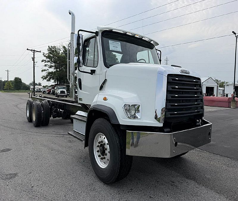 2014 Freightliner 108SD