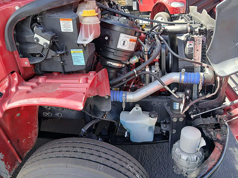 2020 Freightliner M2 106