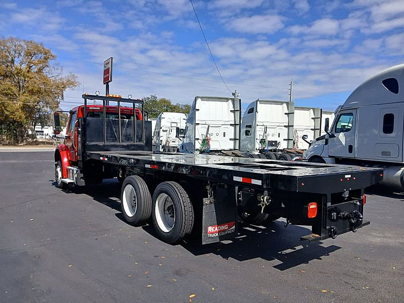 2020 Freightliner M2 106
