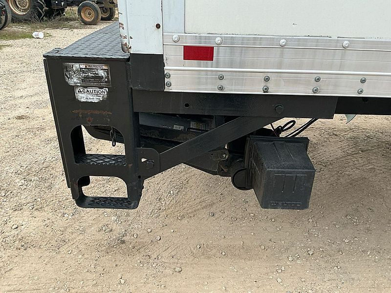 2019 Freightliner M2