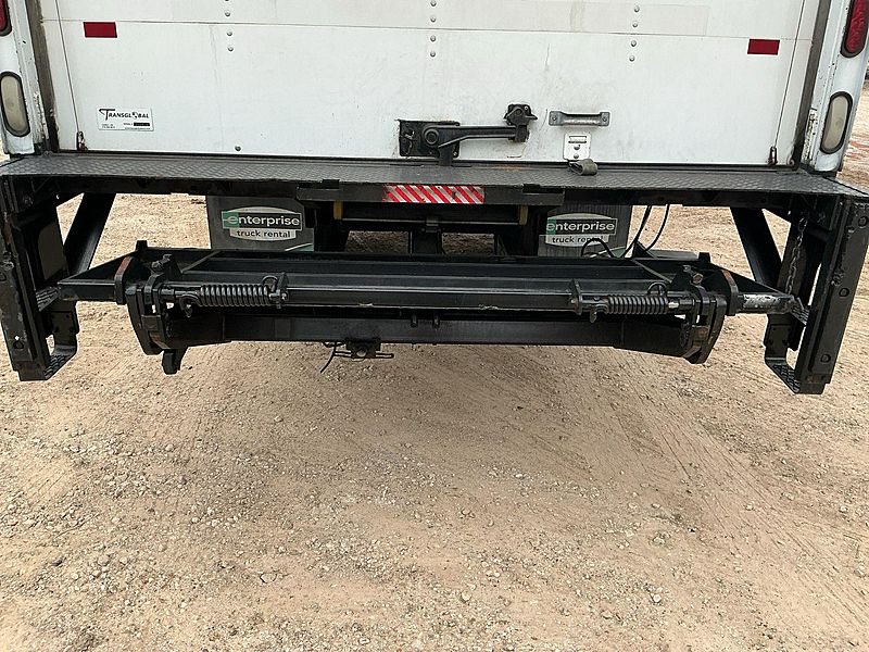 2019 Freightliner M2