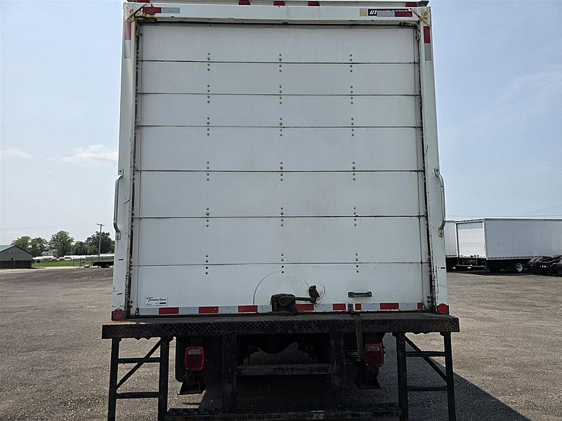 2013 Freightliner M2