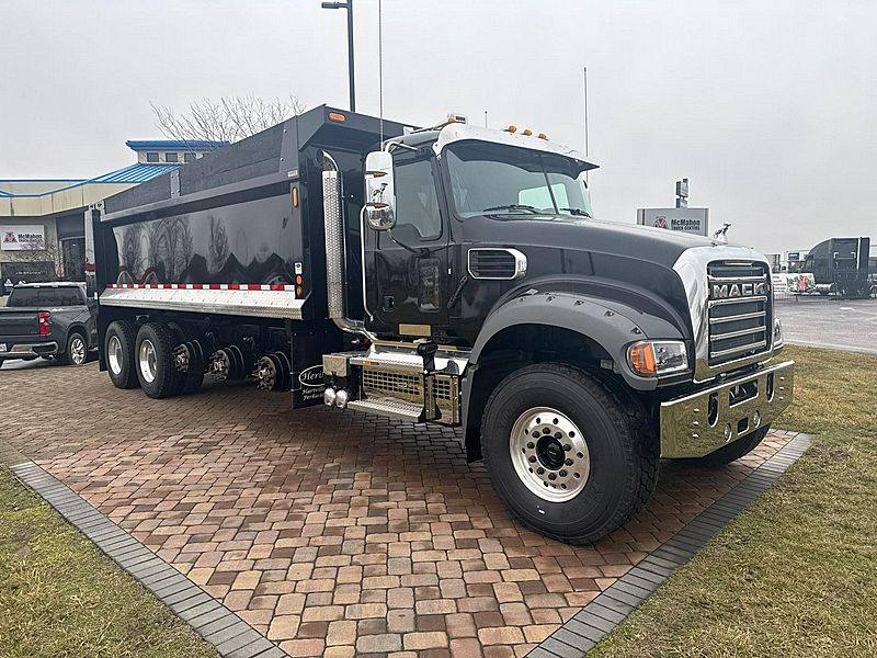 2026 Mack GR64F
