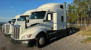 2023 Peterbilt 579 - Sleeper Truck