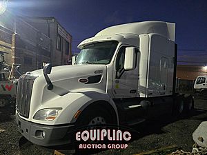 2017 Peterbilt 579