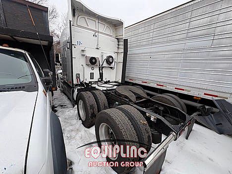 2017 Peterbilt 579