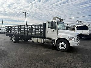 2012 Hino Conventional Type Truck - Flatbed