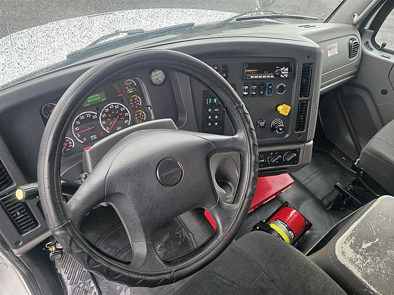 2018 Freightliner M2
