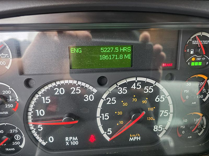 2018 Freightliner M2