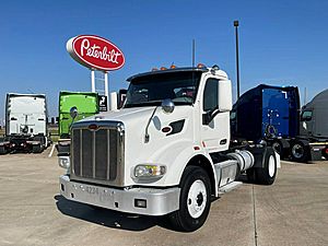 2019 Peterbilt 567 - Day Cab