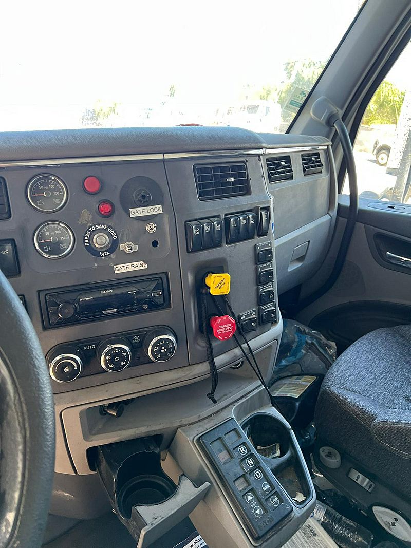 2016 Peterbilt 579
