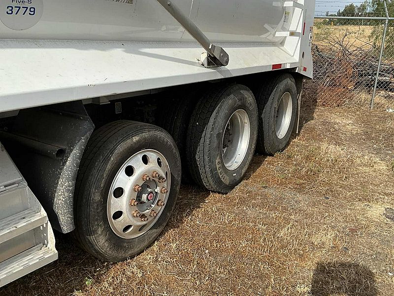 2016 Peterbilt 579