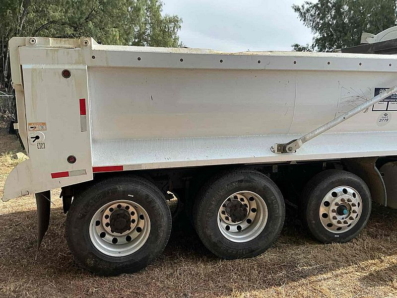 2016 Peterbilt 579