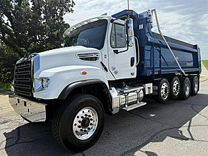 2027 Freightliner 114SD