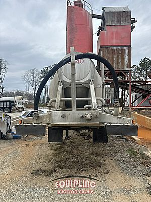 1999 Heil - Pneumatic | Dry Bulk Tank Trailer