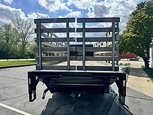 2018 Freightliner M2 106