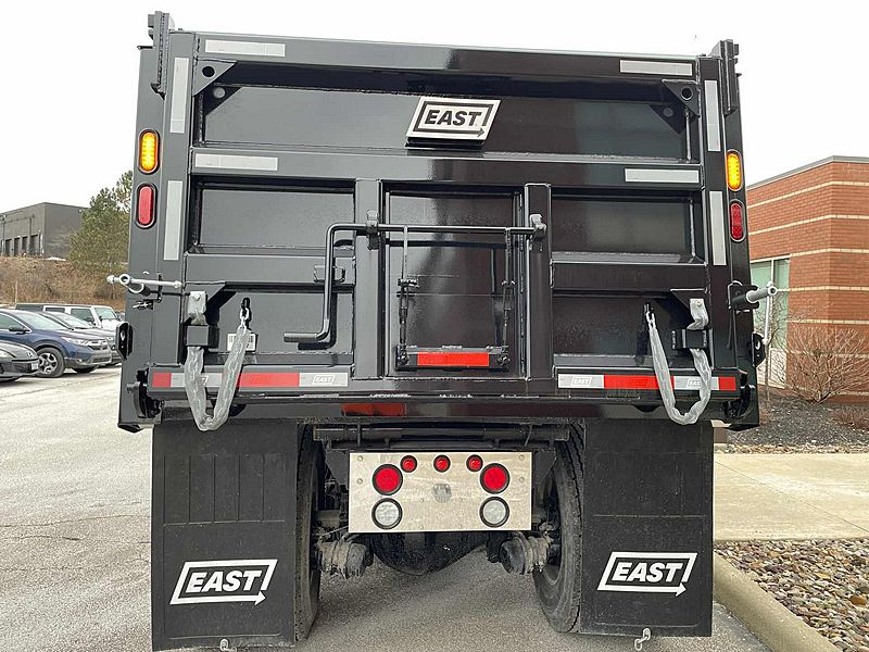 2026 Peterbilt 567