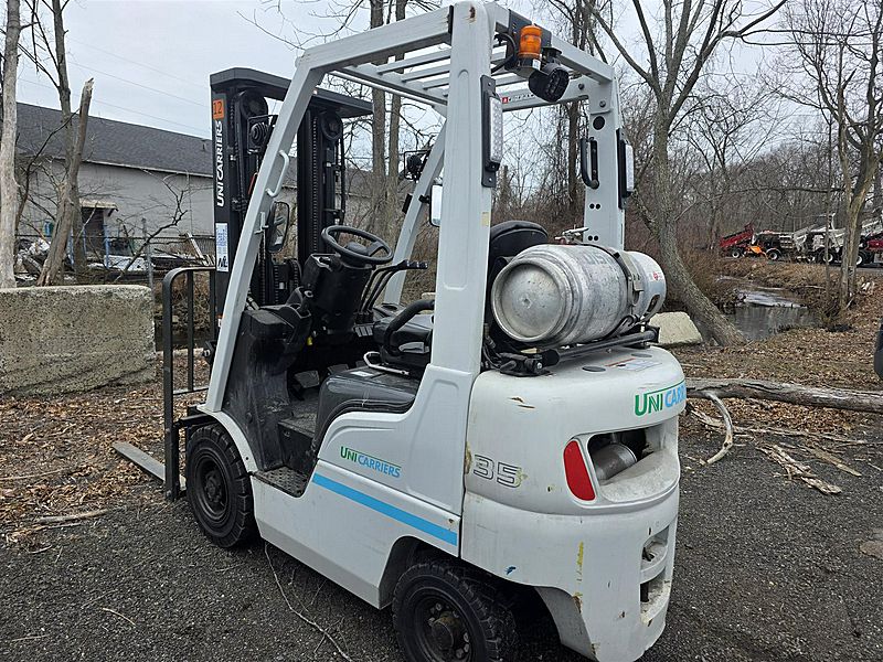 2023 UNICARRIER PF35LP