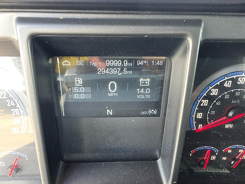 2019 Mack GR84F
