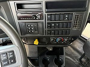 2019 Mack GR84F