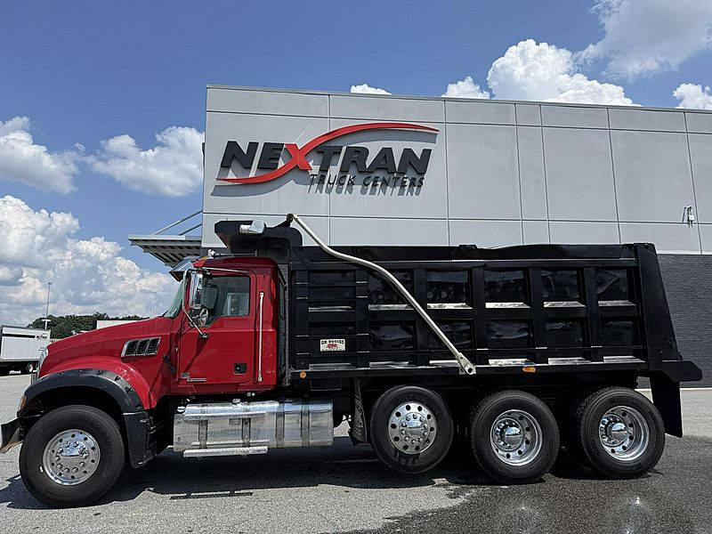 2019 Mack GR84F
