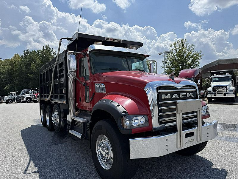 2019 Mack GR84F
