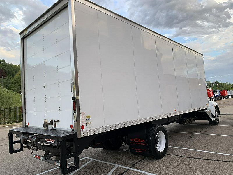 2020 Kenworth T370