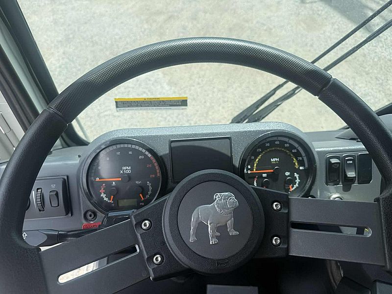 2027 Mack TE64R