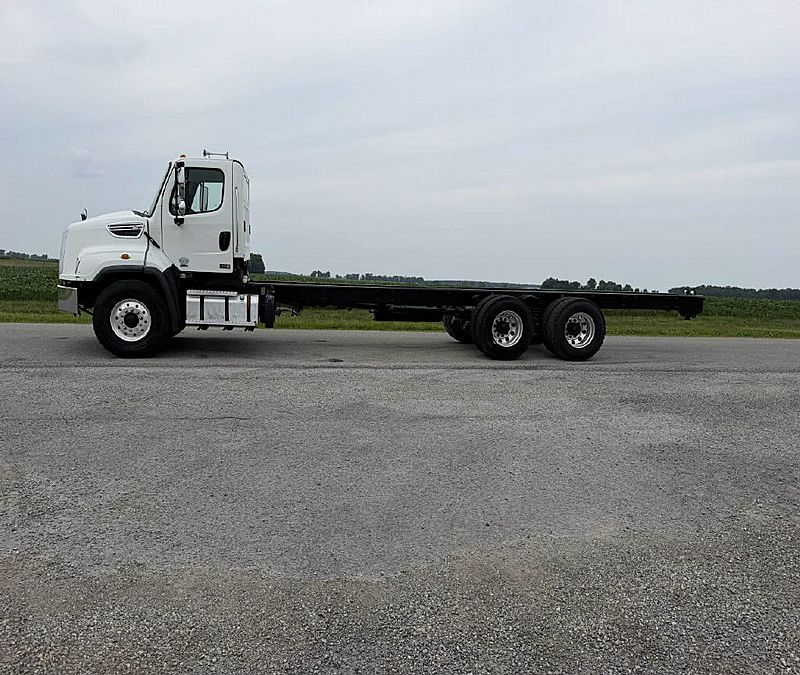2015 Freightliner 114SD