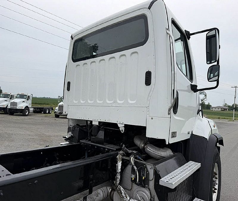 2015 Freightliner 114SD