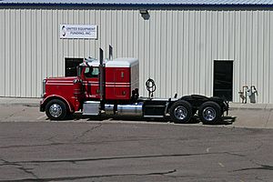 2021 Peterbilt 389
