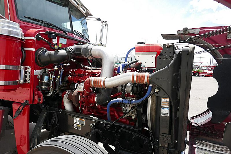 2021 Peterbilt 389