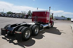 2021 Peterbilt 389