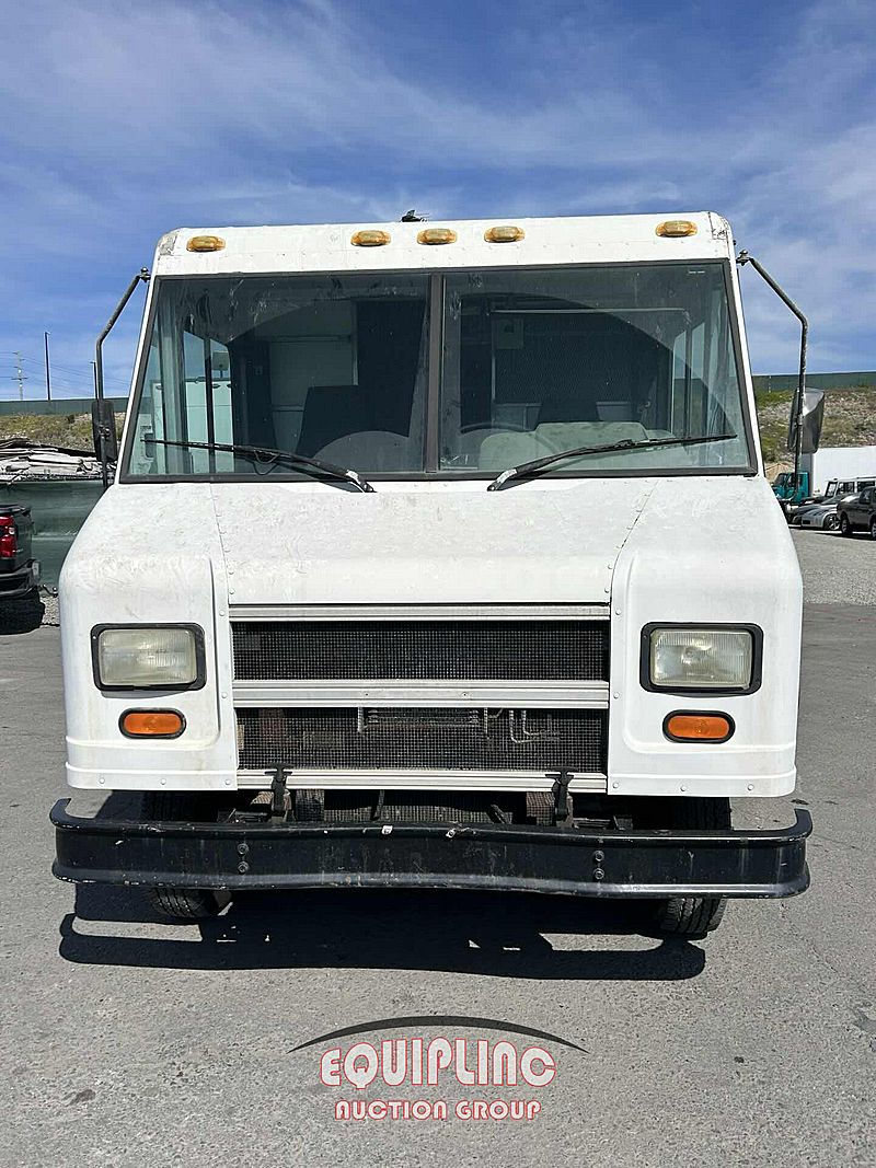 2002 Ford UTILIMASTER 4X2 S/A STEP VAN