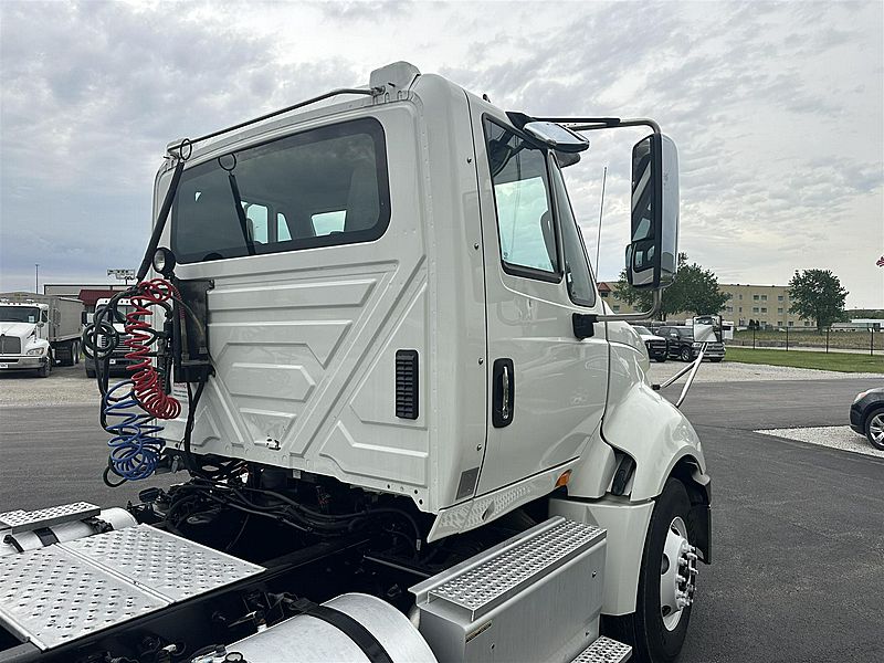 2016 International Prostar