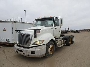 2010 International - Day Cab
