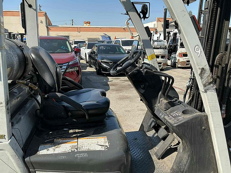 2020 UniCarriers CF35LP