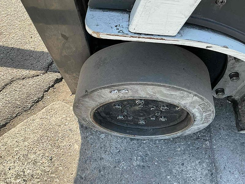 2020 UniCarriers CF35LP