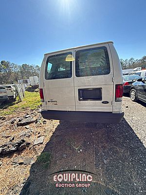 2006 Ford E350