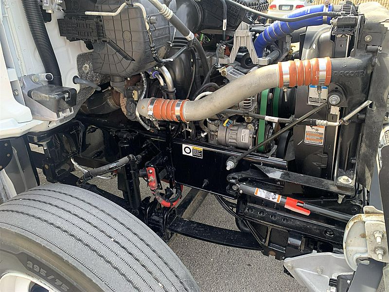 2023 Kenworth T280