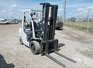 2021 UNICARRIER MUG1F2A30LV - High-Capacity Forklift