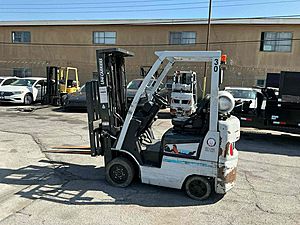 2020 UNICARRIER CF35LP - High-Capacity Forklift