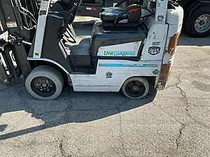 2020 UNICARRIER CF35LP - High-Capacity Forklift
