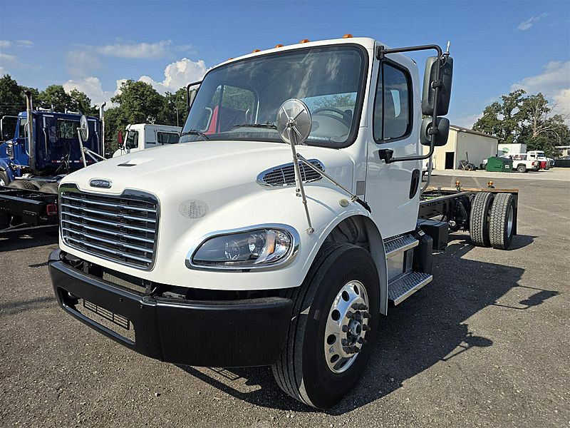 2020 Freightliner M2