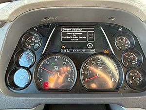 2017 Peterbilt 579 - Sleeper Truck