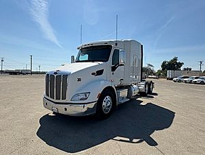 2017 Peterbilt 579