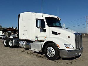 2016 Peterbilt 579 - Sleeper Truck