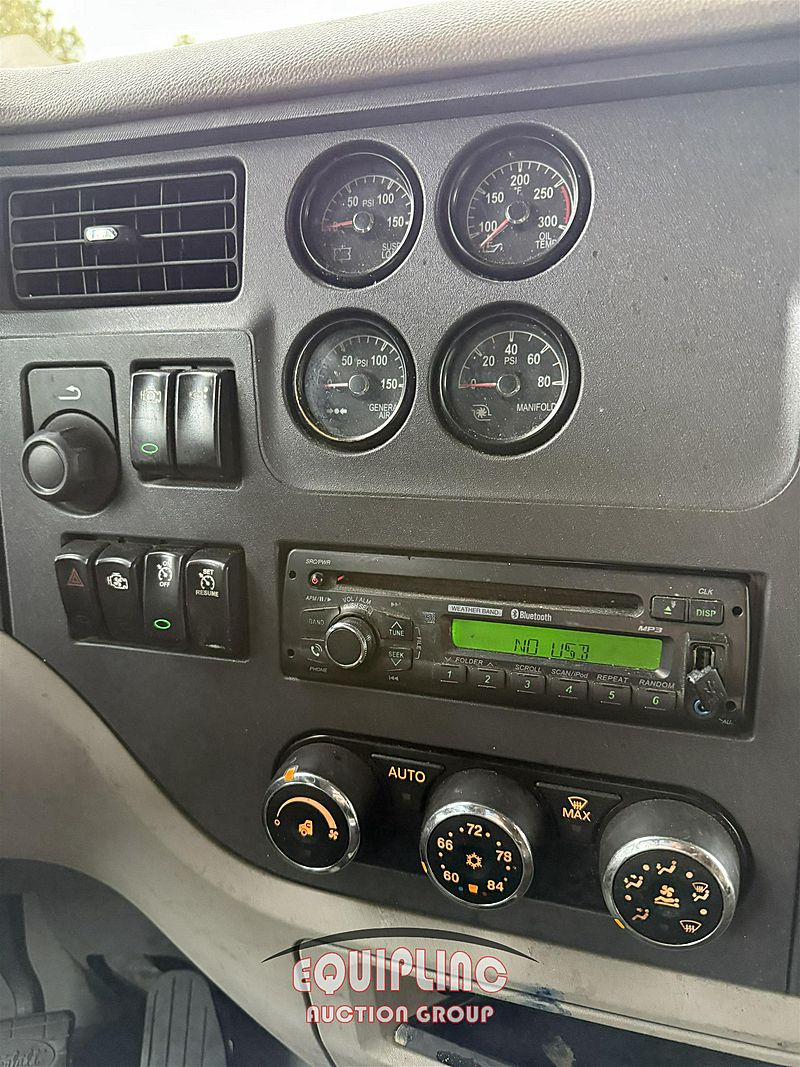 2018 Peterbilt 579