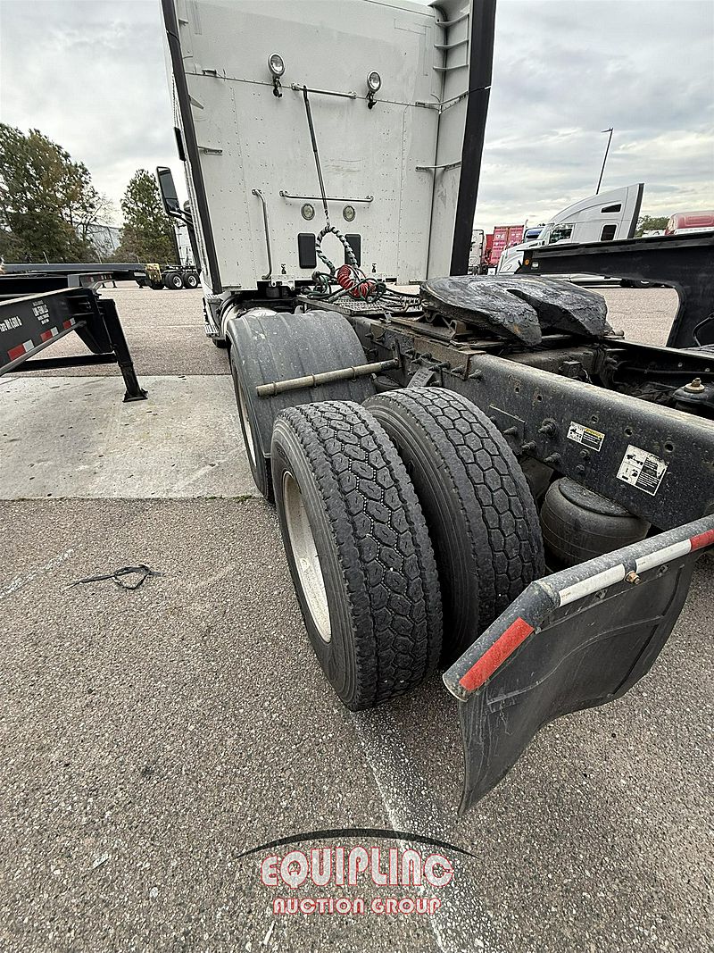 2018 Peterbilt 579